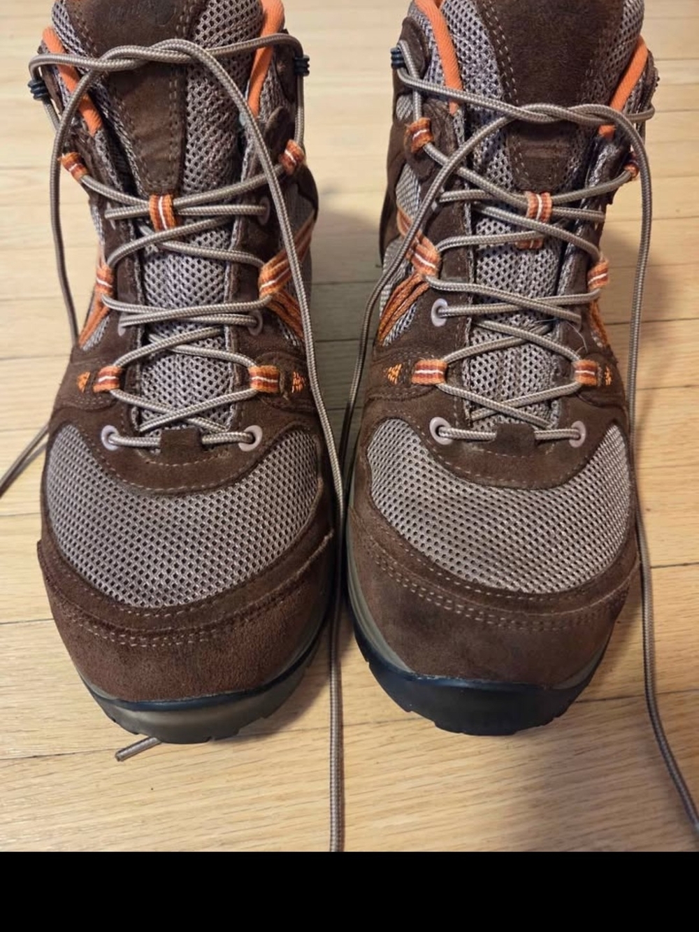 Garmont Women's Size 7 Hiking Boots Gore-Tex GTX Vibram brown Orange